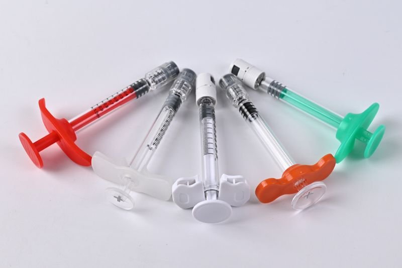 cosmetic syringes